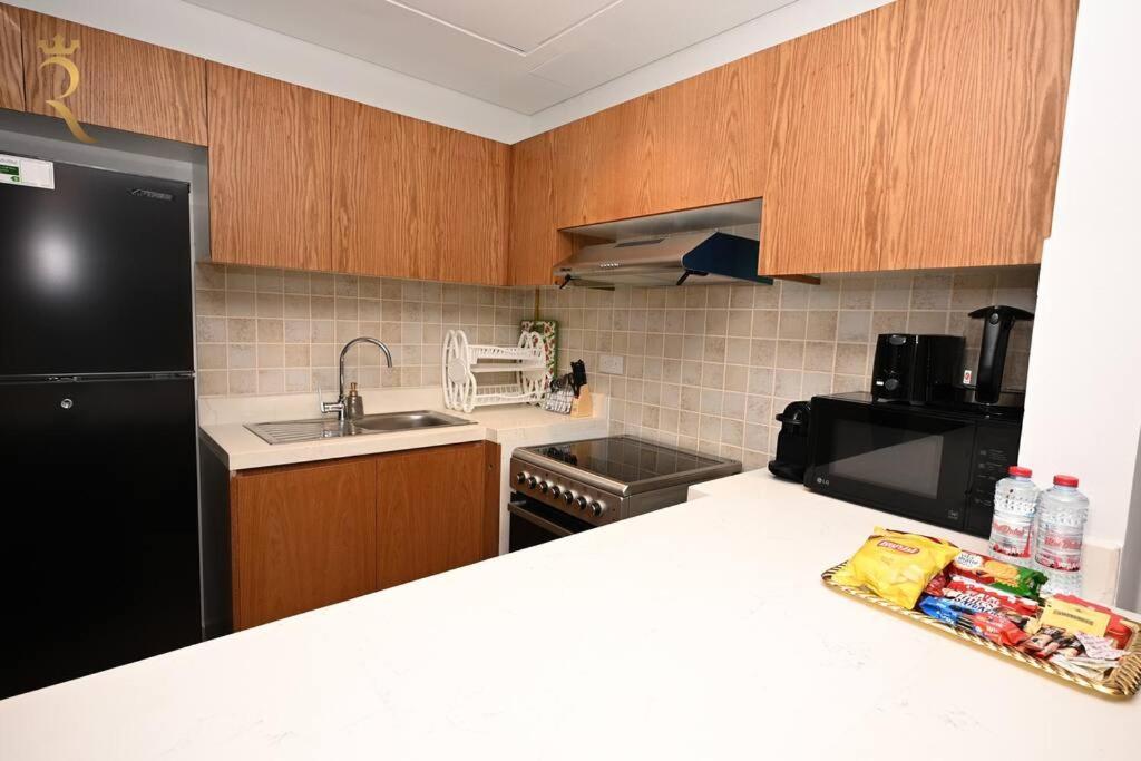Apartment Sunshine Pool View 1br Al Reem *