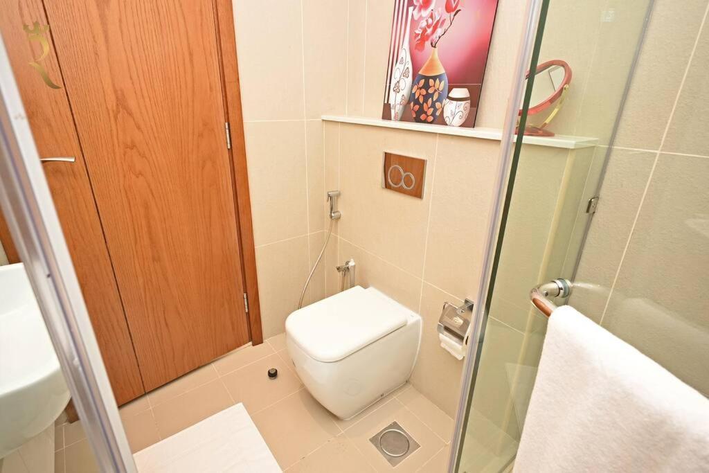 Sunshine Pool View 1br Al Reem Apartment Abu Dhabi