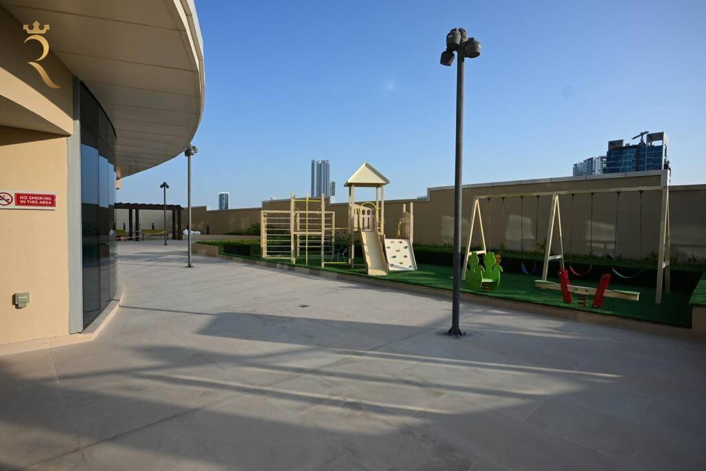 Apartment Sunshine Pool View 1br Al Reem