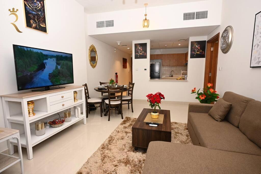 Sunshine Pool View 1br Al Reem Apartment