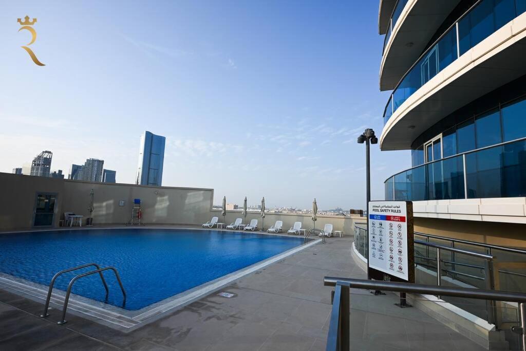 Apartment Sunshine Pool View 1br Al Reem *